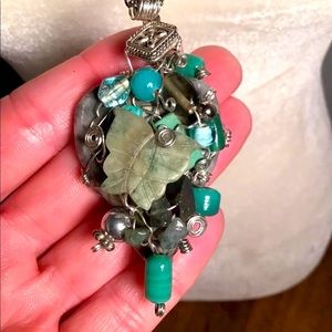 NWT. Artisan Green Stones  Reversible Necklace.